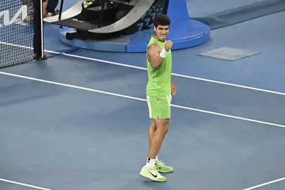 Avustralya Açık'ta tek erkeklerde ilk finalist Alcaraz!