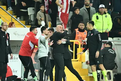 Ender Örenç: Ligdeki konumumuzu biraz daha rahatlatmak istiyoruz!