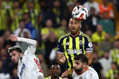 Fenerbahçe’de Cenk Tosun ile yollar ayrıldı!
