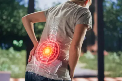 Sabah yataktan kalkarken beliniz ağrıyorsa dikkat! Meğer nedeni buymuş...