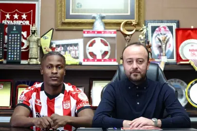 Sivasspor, Jonathan Okoronkwo transferini açıkladı!