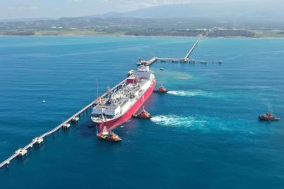 17 ilin gaz ihtiyacını karşılayan Dörtyol FSRU 8 yaşında