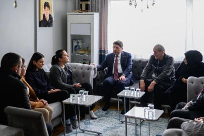 Adalet Bakanı Tunç, Atlas Çağlayan'ın ailesini ziyaret etti