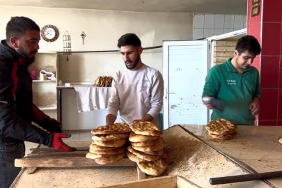 Adilcevaz’da üç fırın Ramazan pidesini eski fiyattan satacak