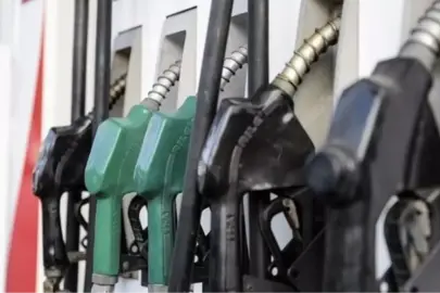 Akaryakıta zam mı geldi? 10 Şubat güncel akaryakıt fiyatları: İstanbul, Ankara, İzmir'de benzin, motorin, LPG fiyatları neler?