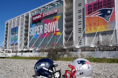 Amerikan futbolunda final gecesi, Super Bowl bu gece oynanacak