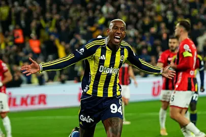 Anderson Talisca durdurulamıyor
