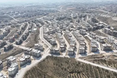 Asrın felaketinin yaraları "asrın inşası" ile sarıldı! Deprem bölgesine 3 yılda 3,6 trilyon TL harcandı