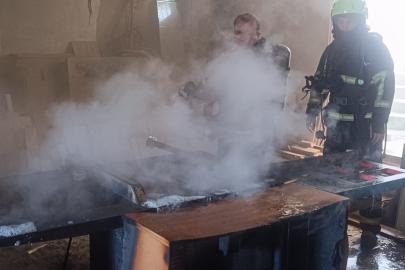 Batman'da mobilya atölyesinde yangın