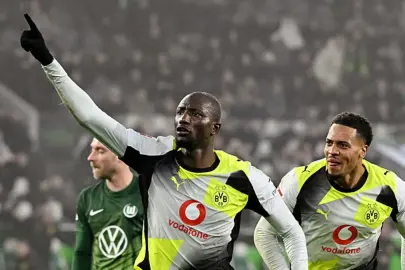 Borussia Dortmund, 3 puanı 87’de aldı!