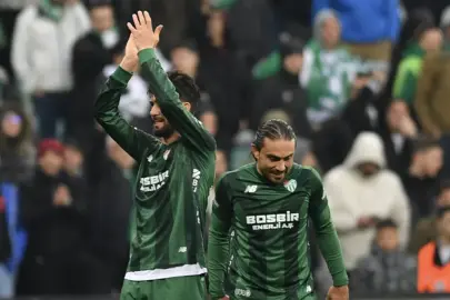 Bursaspor, Adanaspor karşısında 6 golle kazandı!