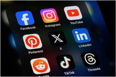 Çocuklara sosyal medya düzenlemesi geliyor, 15 yaş altına hesap yasağı