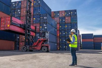 Deprem bölgesi ihracatta 25 milyar doları aştı