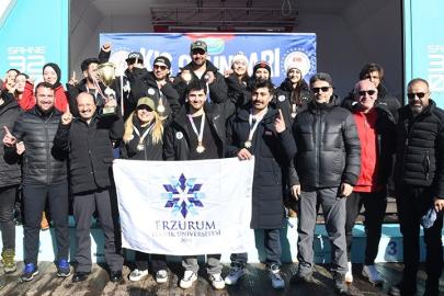 Erzurum Teknik Üniversitesi Snowboard Türkiye şampiyonu oldu