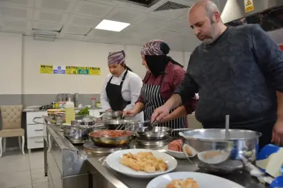 Eskişehir'de yöresel yemekler öğrencilerle buluşturuldu