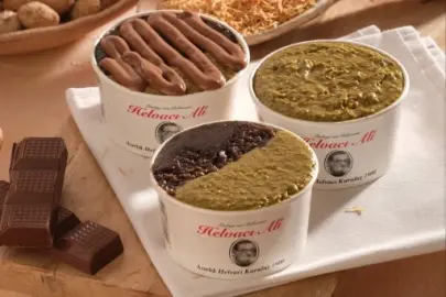 İftarda en çok tercih edilen tatlı “dondurmalı irmik helvası”