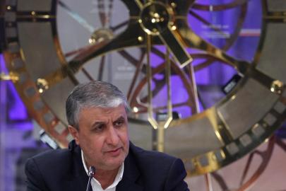 İran'dan müzakerelere mesaj "Yaptırımları kaldırın, zenginleştirilmiş uranyumu seyreltelim"