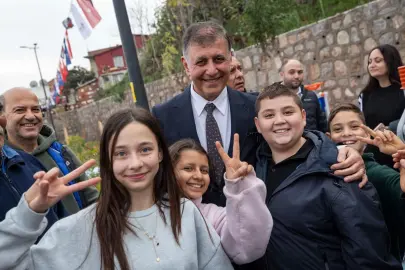 İzmir, çocuk dostu kent politikalarıyla Türkiye’ye örnek oldu