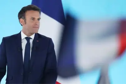 Macron'dan AB üyelerine çağrı