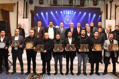 Malatya Ticaret Borsası'ndan başarılı ihracatçılara plaket