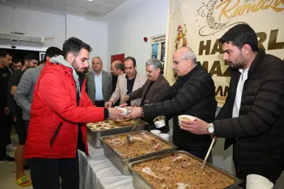 Malatya'da Başkan Er, öğrencilere gençlik yatırımlarını tanıttı