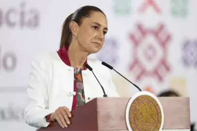 Meksika, Küba'ya petrol sevkiyatını durdurdu