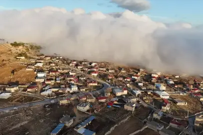 Mersin'de sis bulutu dronla görüntülendi