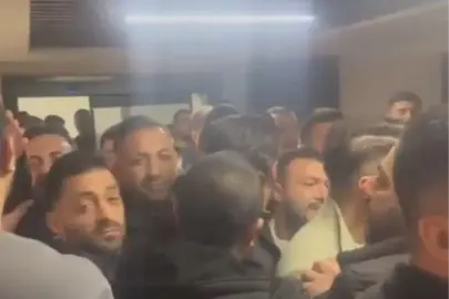 Mesut Özarslan'ın istifasının ardından belediye binasında kavga çıktı