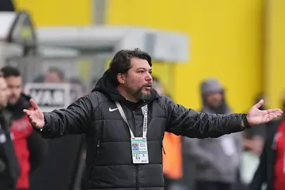 Serikspor, teknik direktör Sinan Paşalı ile yollarını ayırdı