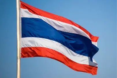 Tayland'da bina çöktü: 4 ölü