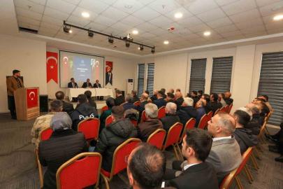 Vali Çelik Kiğı’da muhtarlarla bir araya geldi