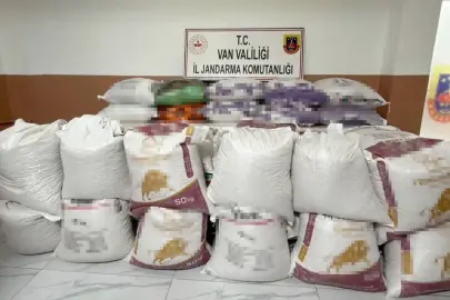 Van'da 3,5 Milyon TL Değerinde Gümrük Kaçağı Gıda Ele Geçirildi