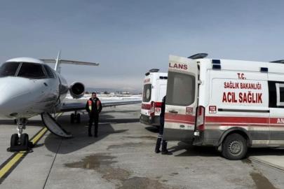 Van’dan İstanbul’a umut köprüsü: İki bebek ambulans uçakla sevk edildi