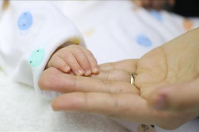 24 haftalık doğum izni için ek madde: İşe dönenler de yararlanacak