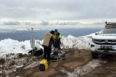 Ağrı Dağı’nda kaybolan dağcıyı arama çalışmaları 3’üncü gününde sürüyor