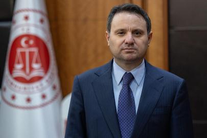 Bakan Gürlek duyurdu: 16 yaş ve üzerine sosyal medya doğrulaması geliyor