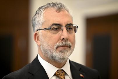 Bakan Işıkhan: 3,3 milyon Mesleki Yeterlilik Belgesi verildi