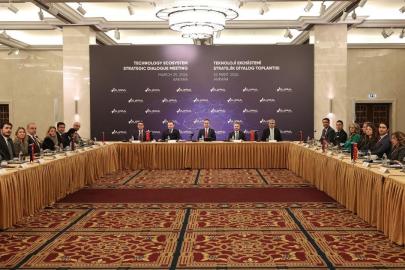 Bakan Kacır: Yapay Zeka Stratejimizin önceliklerini paydaşlarımızla belirliyoruz