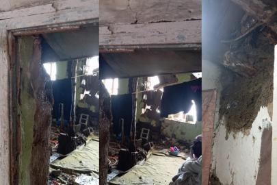 Hakkari’de bir ev çöktü