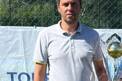 Halı sahada kalp krizi geçiren eski futbolcunun o anları ortaya çıktı