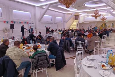 IHO Ebrar Hollandalı hayırsever iş adamlarıyla iftar yemeğinde buluştu