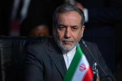 İran Dışişleri Bakanı Erakçi, ülkesinin ABD'yle iletişimde olduğu iddialarını yalanladı