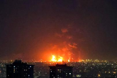 İran: Tahran'da yakıt depolarını vuran İsrail, savaş suçundan yargılanmalıdır