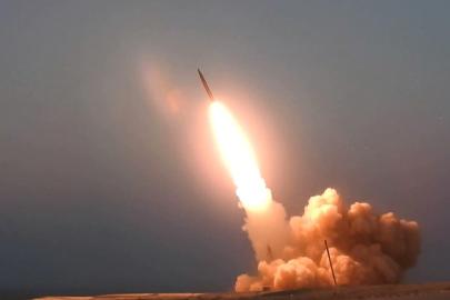 İsrail ordusu: İran semalarında bir savaş uçağımıza karadan havaya füze ateşlendi