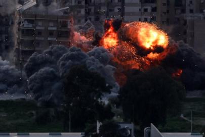 Katil İsrail ordusunun Lübnan'a düzenlediği hava saldırılarında 20 kişi öldü