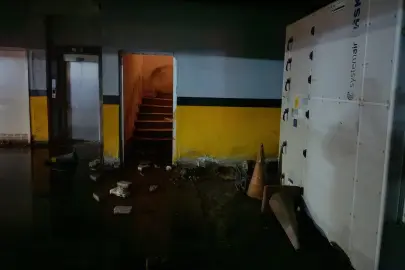 Keşan Belediyesi Otoparkı bakımsızlıktan geçilmiyor!