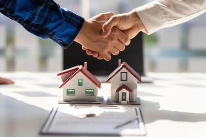 Konutta kredili satışların payı 33 ayın ardından ilk kez yüzde 20'yi geçti