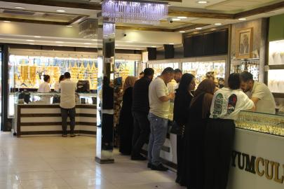 Kuyumcular: Altındaki dalgalanmalar devam edecek, şu an altın almak için iyi bir fırsat