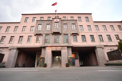 MSB: Türk hava sahasına yönelen balistik mühimmat imha edildi