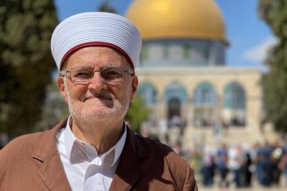 Şeyh İkrime Sabri serbest bırakıldı, Mescid-i Aksa'yı savunduğu için Eski Şehir'den uzaklaştırıldı